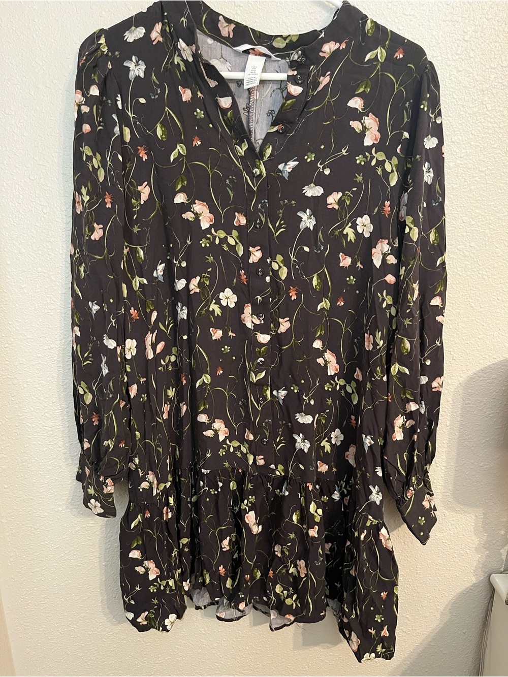H&M Black Long Sleeve Floral Ruffle Dress